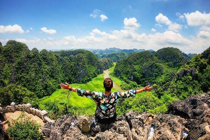 HOA LU -TRANG AN -MUA CAVE Full Day Including Boat Entrance Fees and Lunch - Who Is This Tour For?