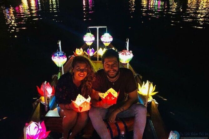 Hoai River Boat Trip by Night with Release Lantern - What Makes This Tour Stand Out?