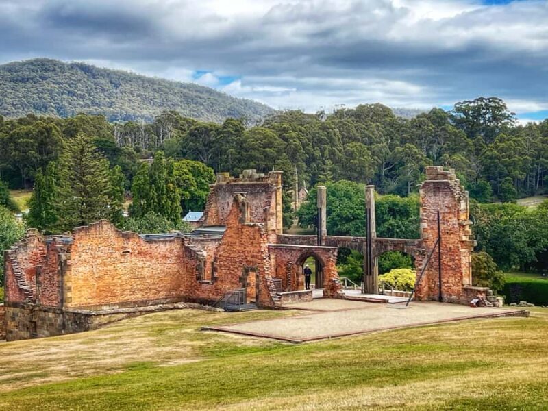 Hobart: Port Arthur & Tasman Park Full-Day Trip with Cruise - The Harbor Cruise and the Isle of the Dead