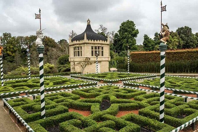 Hobbiton Movie Set and Hamilton Gardens Small Group-from Auckland - The Sum Up