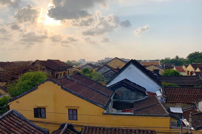 Hoi An By Night with Boat Trip and Foot Massage - FAQ