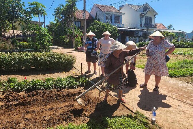 Hoi An Countryside Experience with 3 Villages & Basket Boat Ride - FAQ
