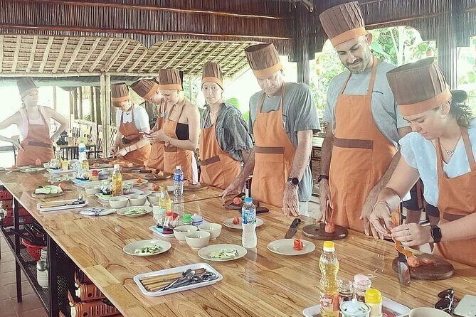 Hoi An Eco Cooking Class (Local Market, Basket Boat, COOKING) - Key Points