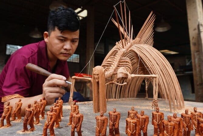 Hoi An Experience 3 Hours Wood Carving Class with Local Artist - Exploring the Hoi An Experience 3 Hours Wood Carving Class with a Local Artist