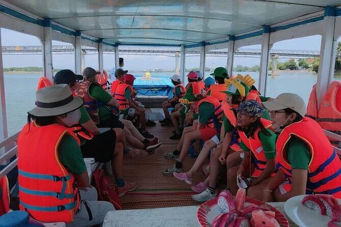 Hoi An Lantern Cruise/Boat Private Sunset/Special Event By Lotus - The Experience: What to Expect on the Hoi An Lantern Cruise