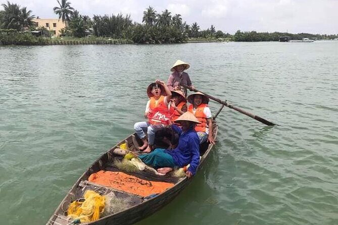 Hoi An Lantern Cruise/Boat Private Sunset/Special Event By Lotus - FAQs