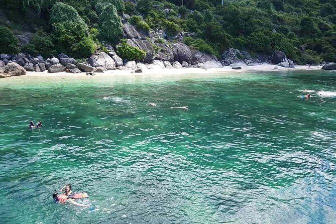 Hoi An Private 2-Day Tour with Snorkeling and Hotel - Key Points