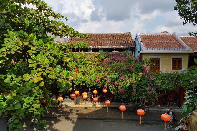 Hoi An rural tradition and a spectacular show tittled Hoi An Memories - Analyzing the Value