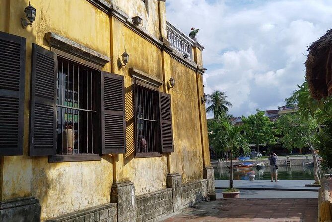 Hoi An rural tradition and a spectacular show tittled Hoi An Memories - Who Will Enjoy This Tour?