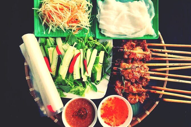 Hoi An Street Food Tour By Walking from 6 PM - Key Points
