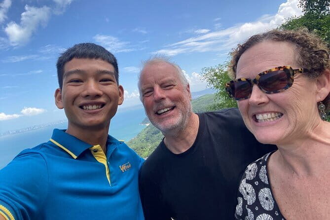 Hoi An to Dong Hoi rides by Private Car service - Who Would Love This Experience?