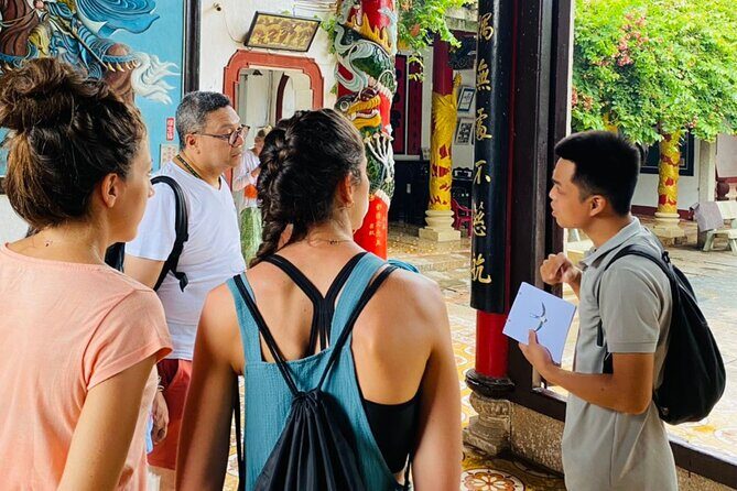 Hoi An UNESCO Heritage Site Walk Tour - Concluding at Hoi An Market