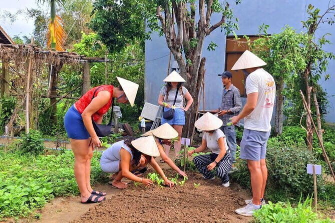 Hoi An Vespa Tour: Hoi An Rural Life & Cooking Class - FAQ
