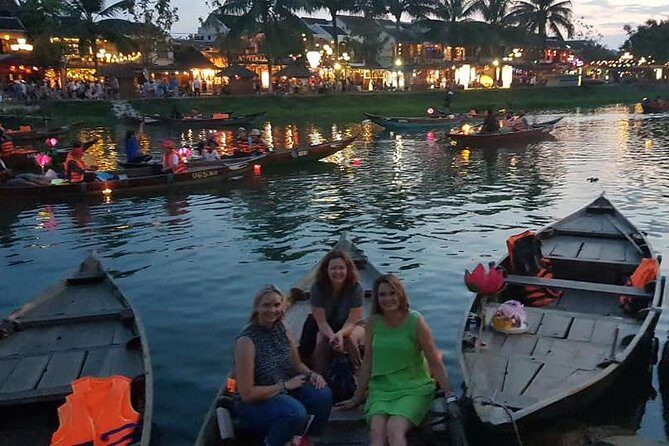 Hoi An Walking City Afternoon & Evening- Night Market- Boat ride - An In-Depth Look at the Hoi An Evening & Night Market Tour