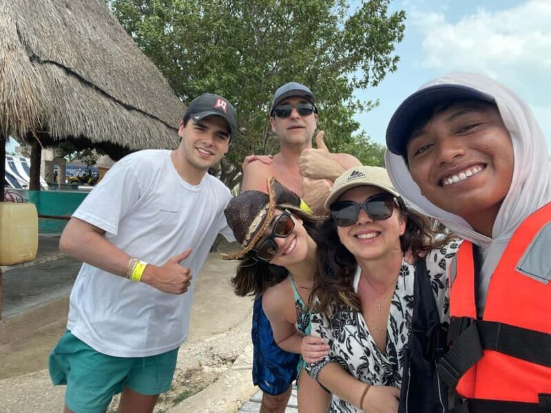 Holbox: Punta Mosquitos, Birds & Pasión Island Boat Tour - Introduction: A Scenic Day on the Water