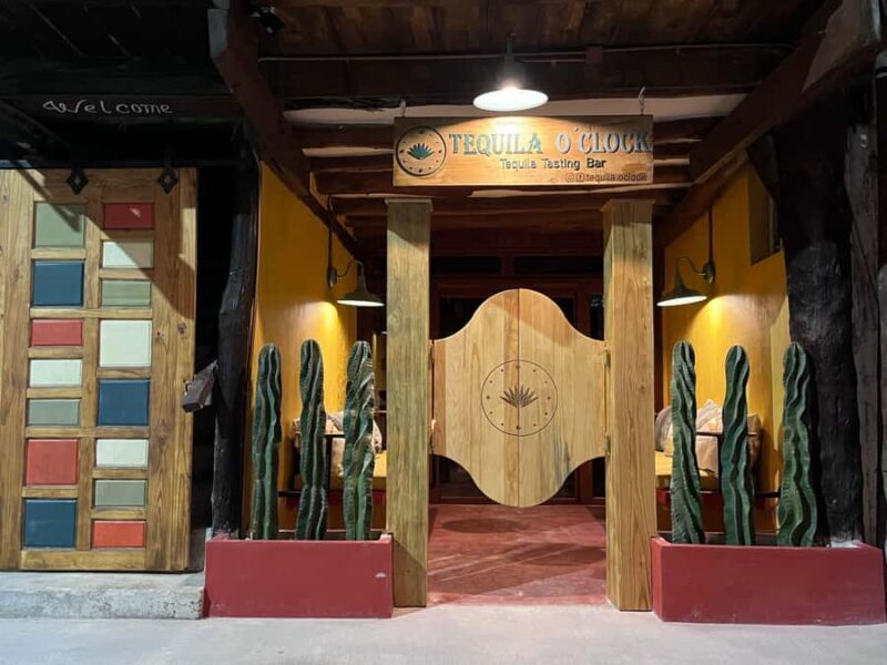 Holbox: Tequila Tasting Experience at Tequila O'clock - Key Points