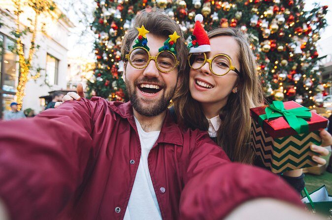 Holiday Scavenger Hunt in Albuquerque by Holly Jolly Hunt - Who Should Consider This Experience?