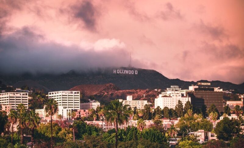 Hollywood: Haunted Walking Tour, True Crime, Creepy Tales - Exploring Hollywood’s Haunted History