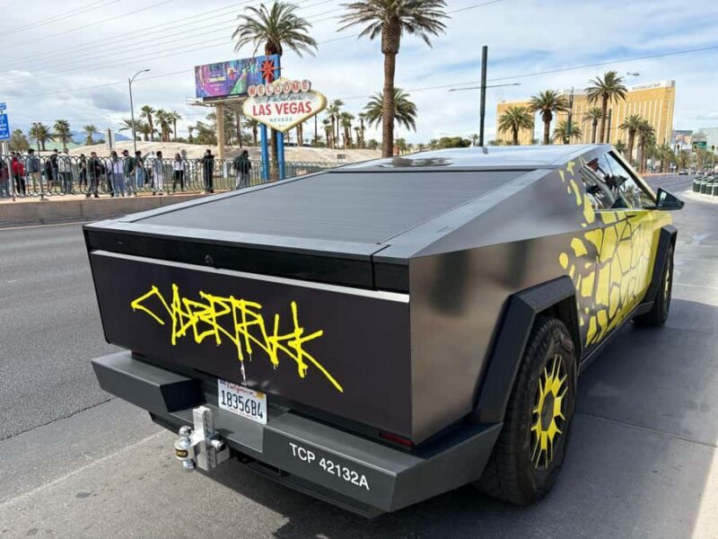 Hollywood Sign Tesla X, Spyder or Cybertruck Tour 2h-2 stops - Who Will Love This Tour?