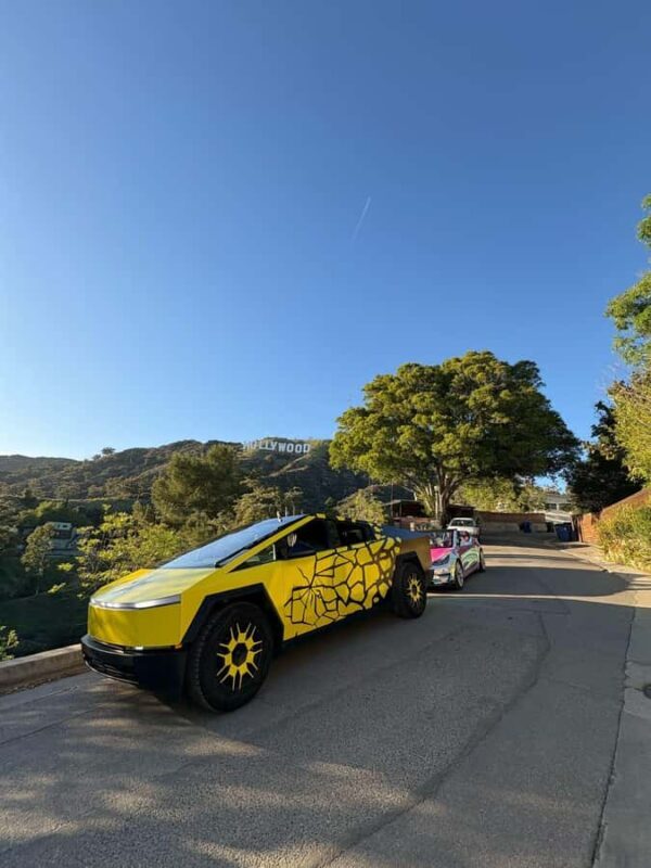 Hollywood Sign Tesla X, Spyder or Cybertruck Tour 2h-2 stops - The Sum Up