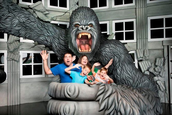 Hollywood Wax Museum 4-Attraction All-Access-Pass in Pigeon Forge - FAQ