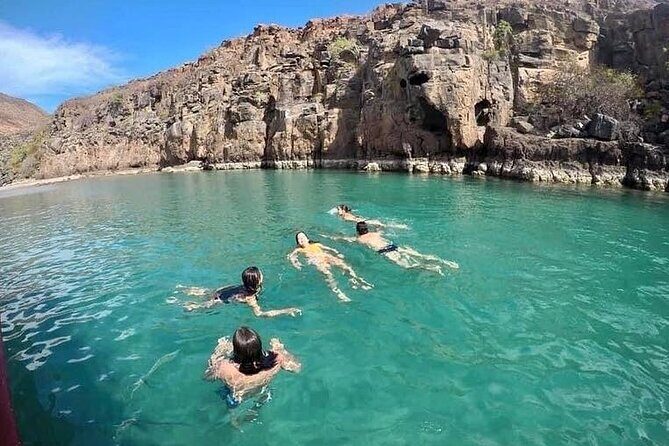 Holy Spirit Island Tour and snorkeling with sea lions - Logistics and Practicalities