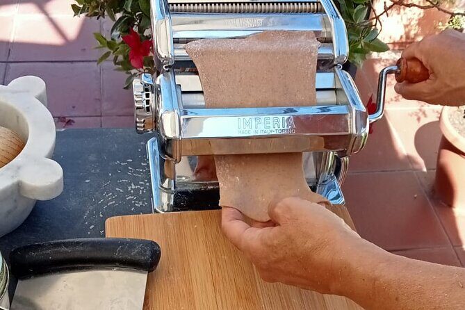 Homemade Pasta and Pesto Class with a Local Chef in Genoa - FAQ