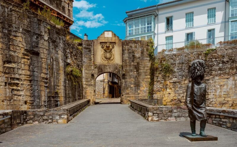 Hondarribia: City Highlights Guided Walking Tour - A Closer Look at the Hondarribia Tour