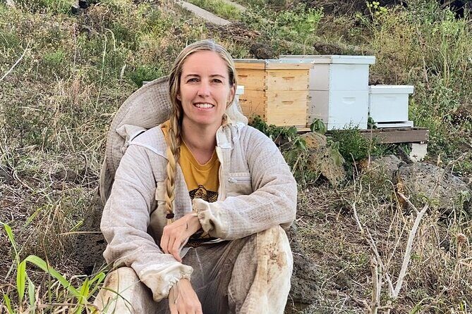 Honey Bee Adventure at the Maui Honey Bee Sanctuary - An Honest Look at the Maui Honey Bee Sanctuary Tour
