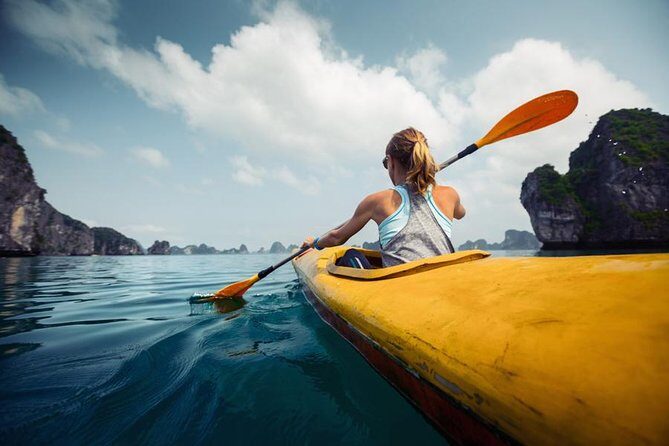 Hong by Starlight John Gray's Sea Canoe - Key Points