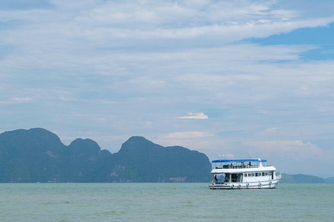 Hong by Starlight: Sea Cave Kayaking and Loy Krathong Floating - Who Will Love This Tour?