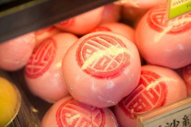 Hong Kong Private Walking Food Tour With Secret Food Tours - A Deep Dive into the Hong Kong Food Tour