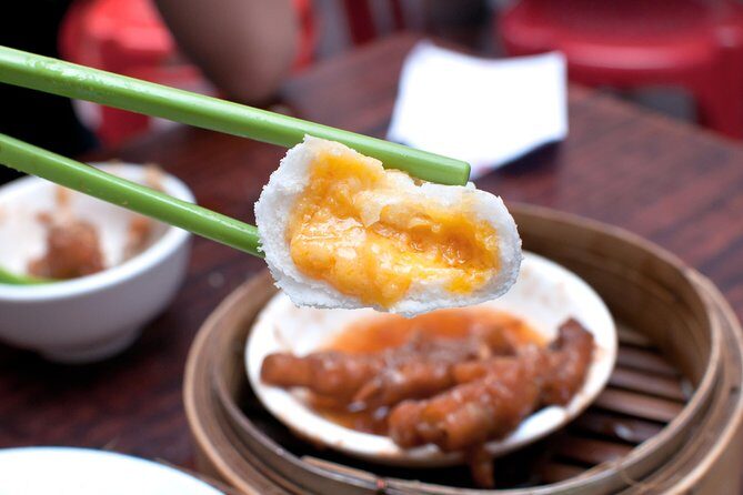 Hong Kong Street Food Tour with a Local: 100% Personalized & Private - Key Points