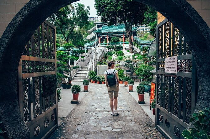HongKong One Day Tour with Lunch and Public Transportation - The Sum Up