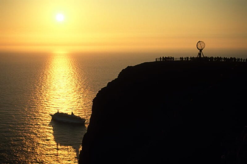 Honningsvåg: North Cape Summer Tour with Sami Family Visit - Who Is This Tour Best For?