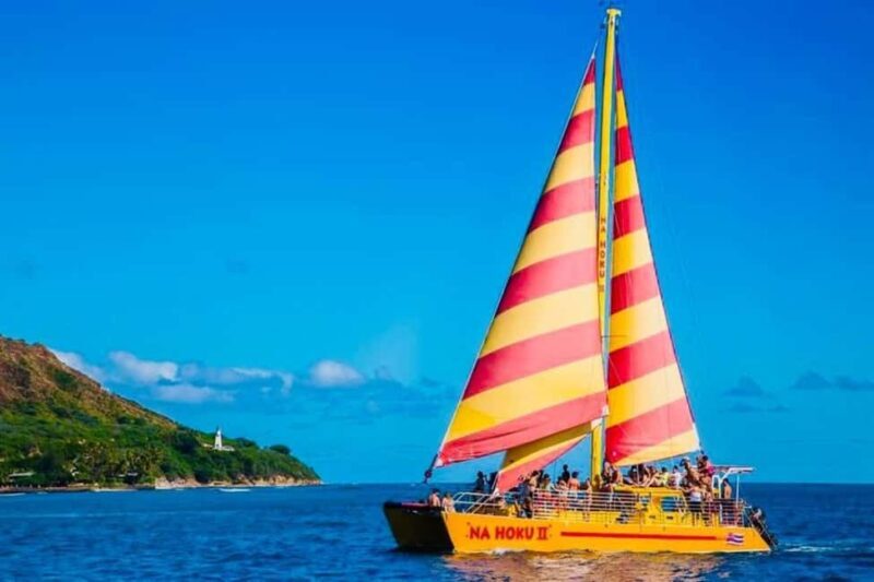 Honolulu: 1-Hour Friday Night Fireworks Cruise with Drinks - FAQ