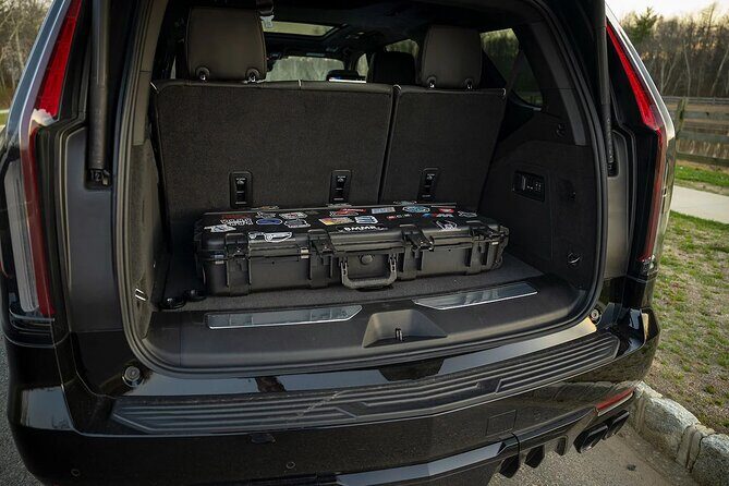 Honolulu by yourself by Executive SUV - 4 hrs disposal - The Value of a Private, Flexible Transfer