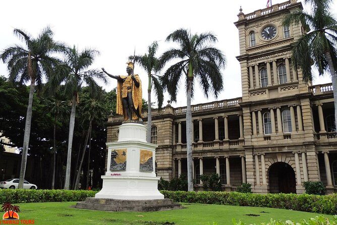 HONOLULU CITY TOUR AND VULCAN - In Spanish - A Tour That Balances Culture, Views, and Natural Beauty