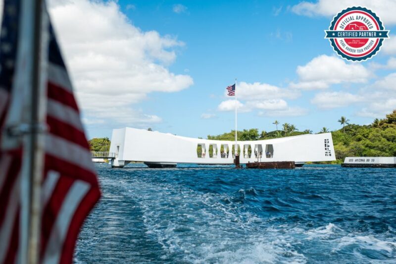 Honolulu: Salute to Pearl Harbor - USS Arizona Memorial Tour - Reviewing the Experience
