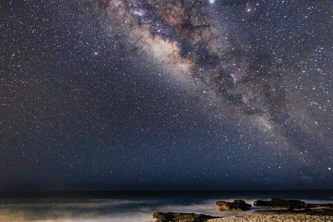 Honolulu Sunset & Light Painting Experience - FAQs