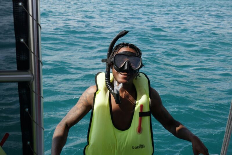 Honolulu> Waikiki Turtle Canyon Snorkeling and Swimming Tour - FAQ