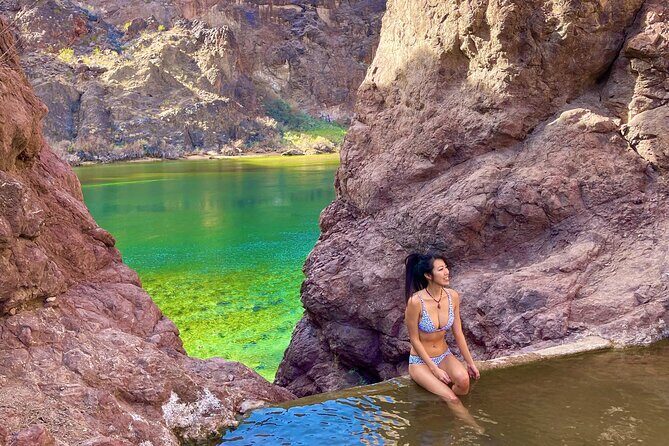 Hoover Dam Kayaking Trip, 6 Hot Springs, 6 Caves, 4 Waterfalls - An In-Depth Look at the Hoover Dam Kayaking Tour