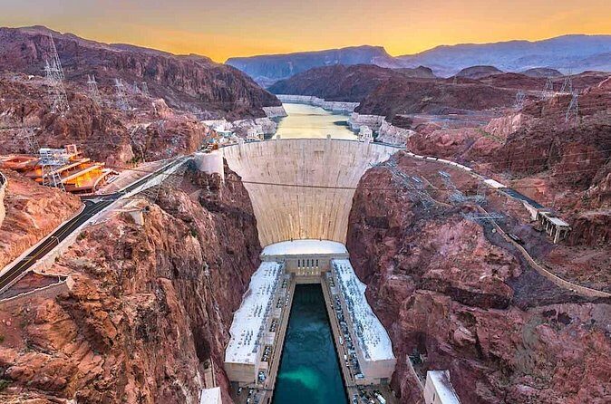 Hoover Dam Walk & Emerald Cave Kayak Combo with Lunch - Who Would Love This Experience?