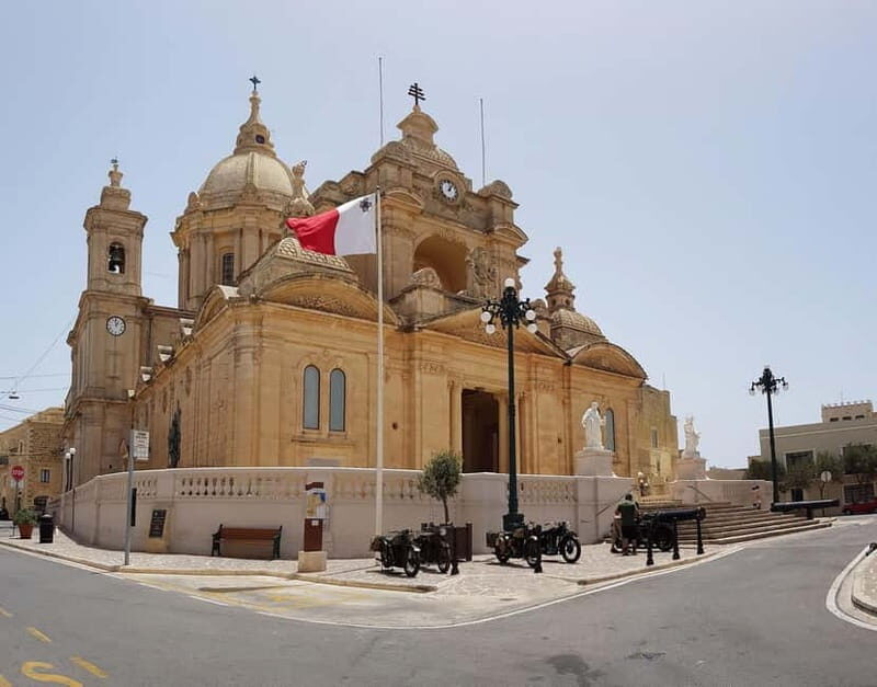 Hop-On Hop-Off Bus Malta (North and South Routes - CMO) - A Detailed Look at the Malta Hop-On Hop-Off Experience