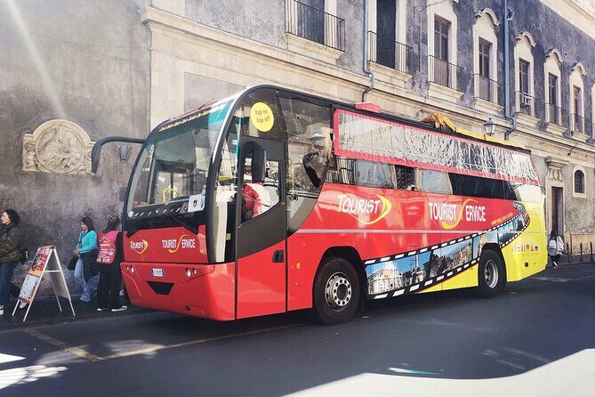 Hop on hop off Catania-Acicastello-Acitrezza panoramic bus - A Closer Look at the Experience