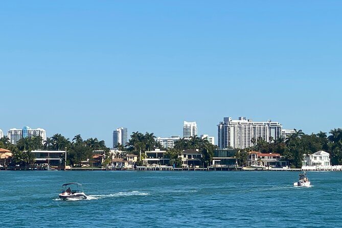 Hop-On Hop-Off Cruise Ticket in Bayside and South Beach in Miami - An In-Depth Review of the Miami Water Taxi Experience