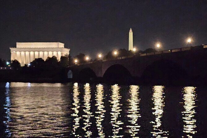 Hop on & Hop off Sightseeing Tour of Washington DC - The Experience: What’s Good and What’s Not