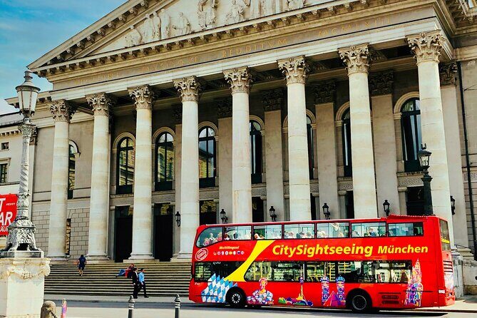 Hop-On Hop-Off Tour CitySightseeing Munich - The Audio Commentary: Pros and Cons