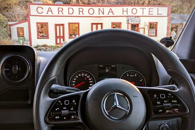 Hop on Hop off Wine Tour Queenstown Ultimate Luxury - In-Depth Look at the Queenstown Luxury Hop-on Hop-off Wine Tour