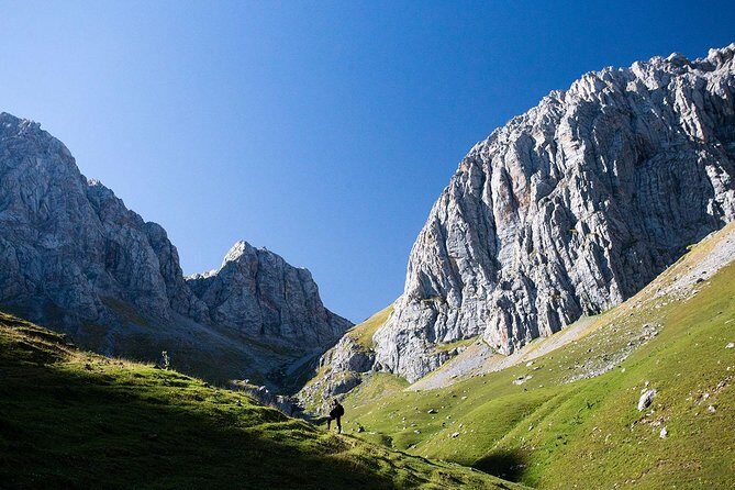 Horse riding in Kyrgyzstan, Truly Nomadic Land - Key Points